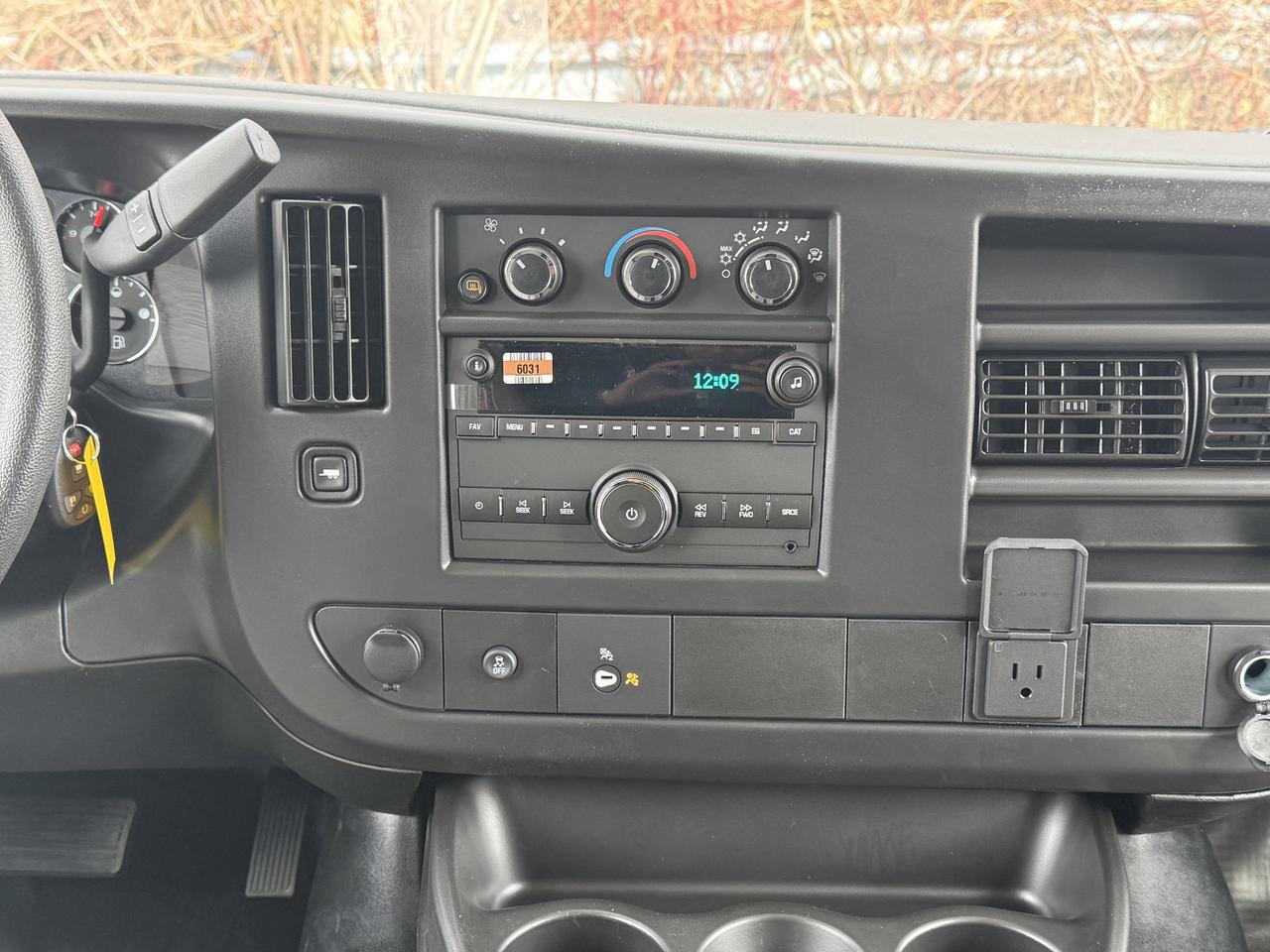 2026 GMC Savana Cargo Van  Photo