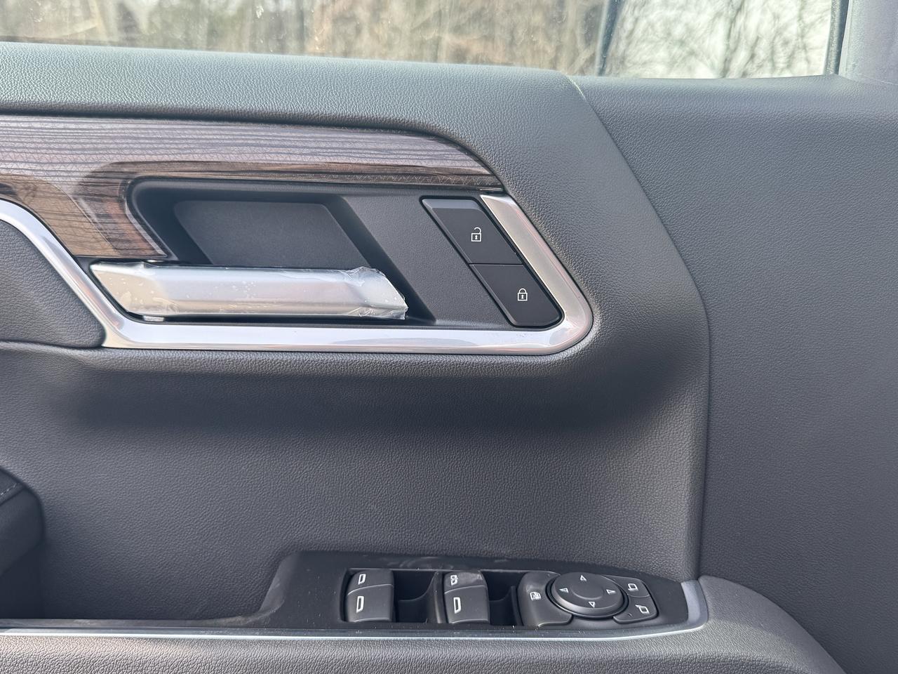 2026 Chevrolet Silverado 1500 RST Photo