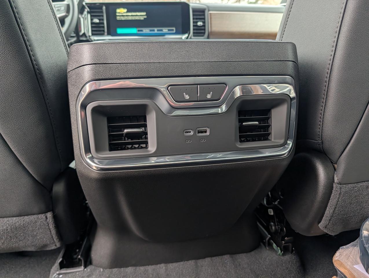 2026 Chevrolet Silverado 3500HD High Country Photo