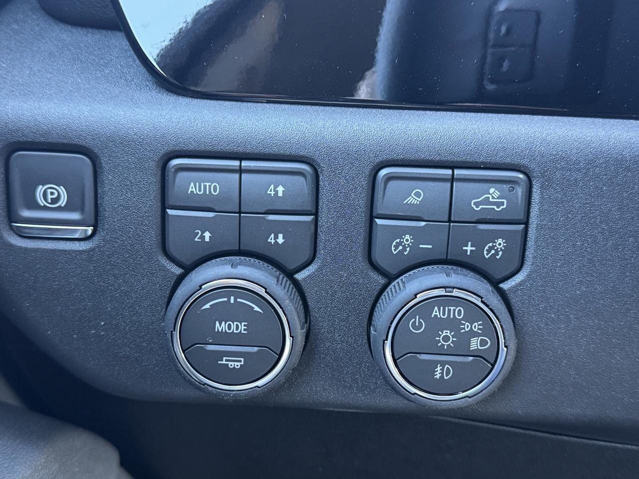 2026 Chevrolet Silverado 1500 RST Photo