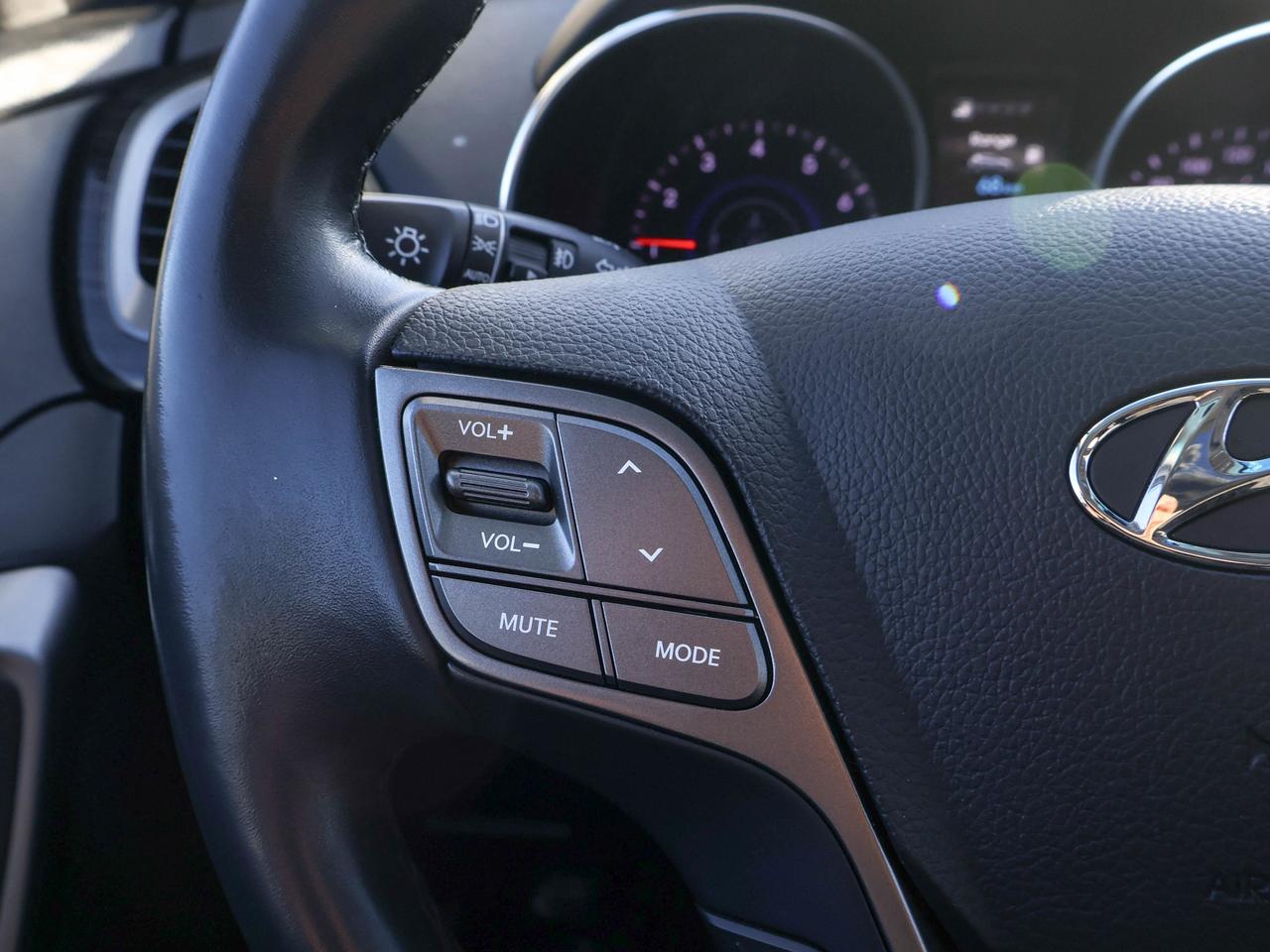 2016 Hyundai Santa Fe Sport Limited Photo