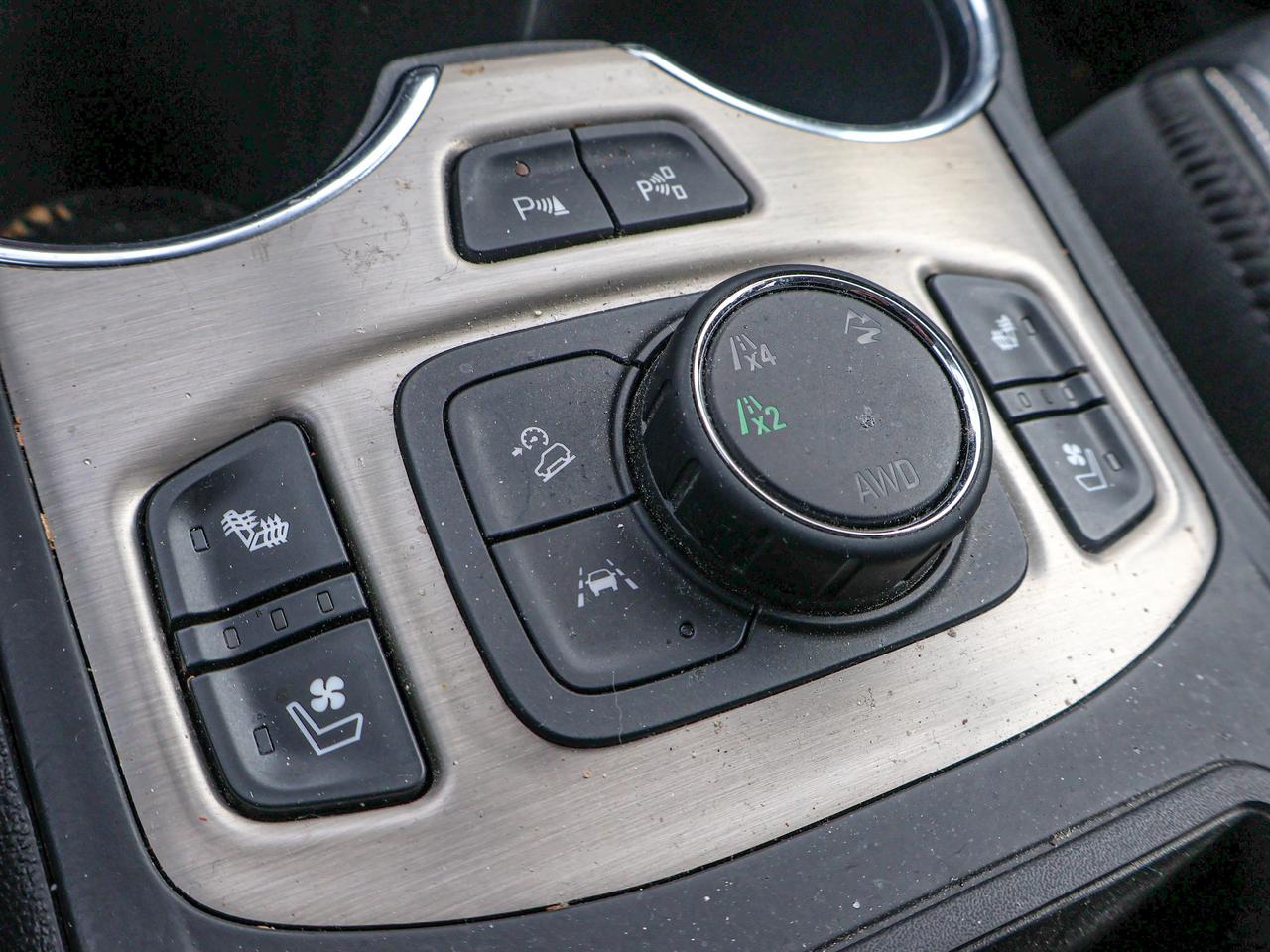 2024 GMC Terrain Denali Photo