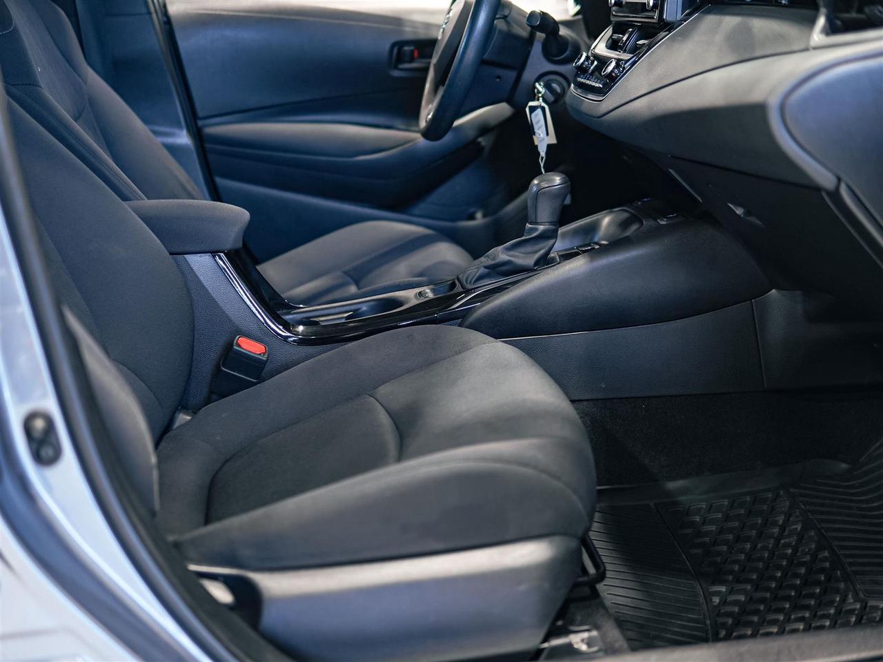 2022 Toyota Corolla LE | NO ACCIDENTS | TOYOTA SERVICED Photo