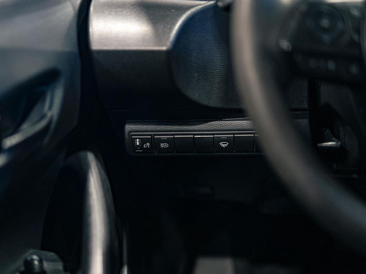 2022 Toyota Corolla LE | NO ACCIDENTS | TOYOTA SERVICED Photo