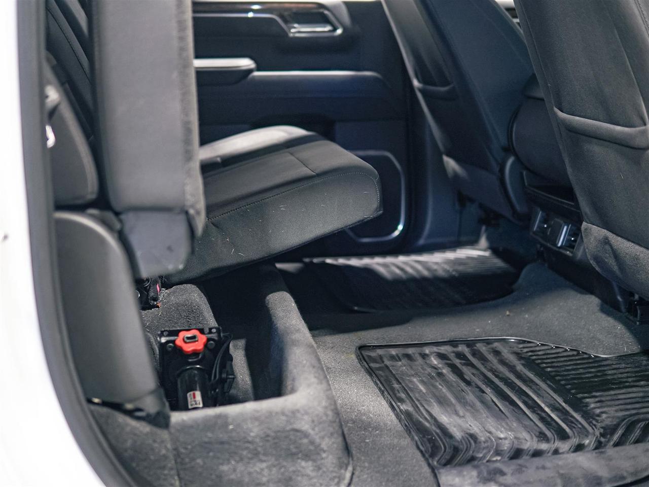 2024 GMC Sierra 1500 ELEVATION CREW CAB | 4X4 | NO ACCIDENTS Photo