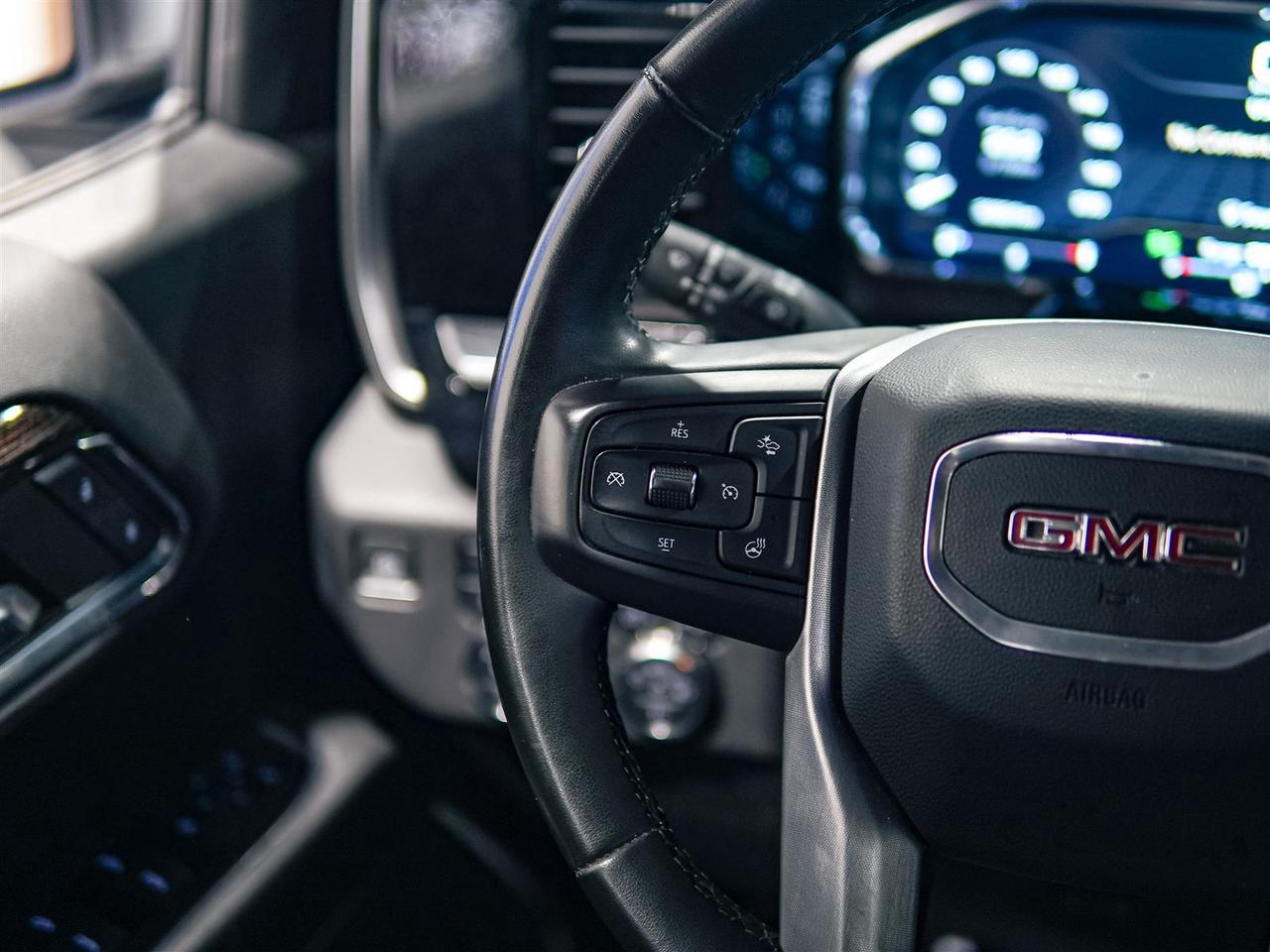 2024 GMC Sierra 1500 ELEVATION CREW CAB | 4X4 | NO ACCIDENTS Photo