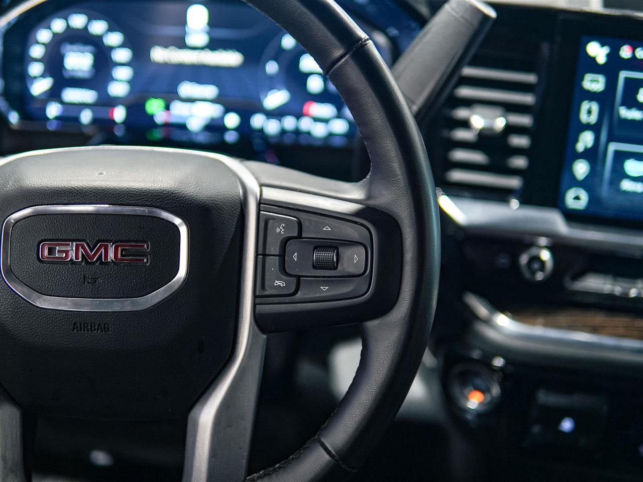 2024 GMC Sierra 1500 ELEVATION CREW CAB | 4X4 | NO ACCIDENTS Photo