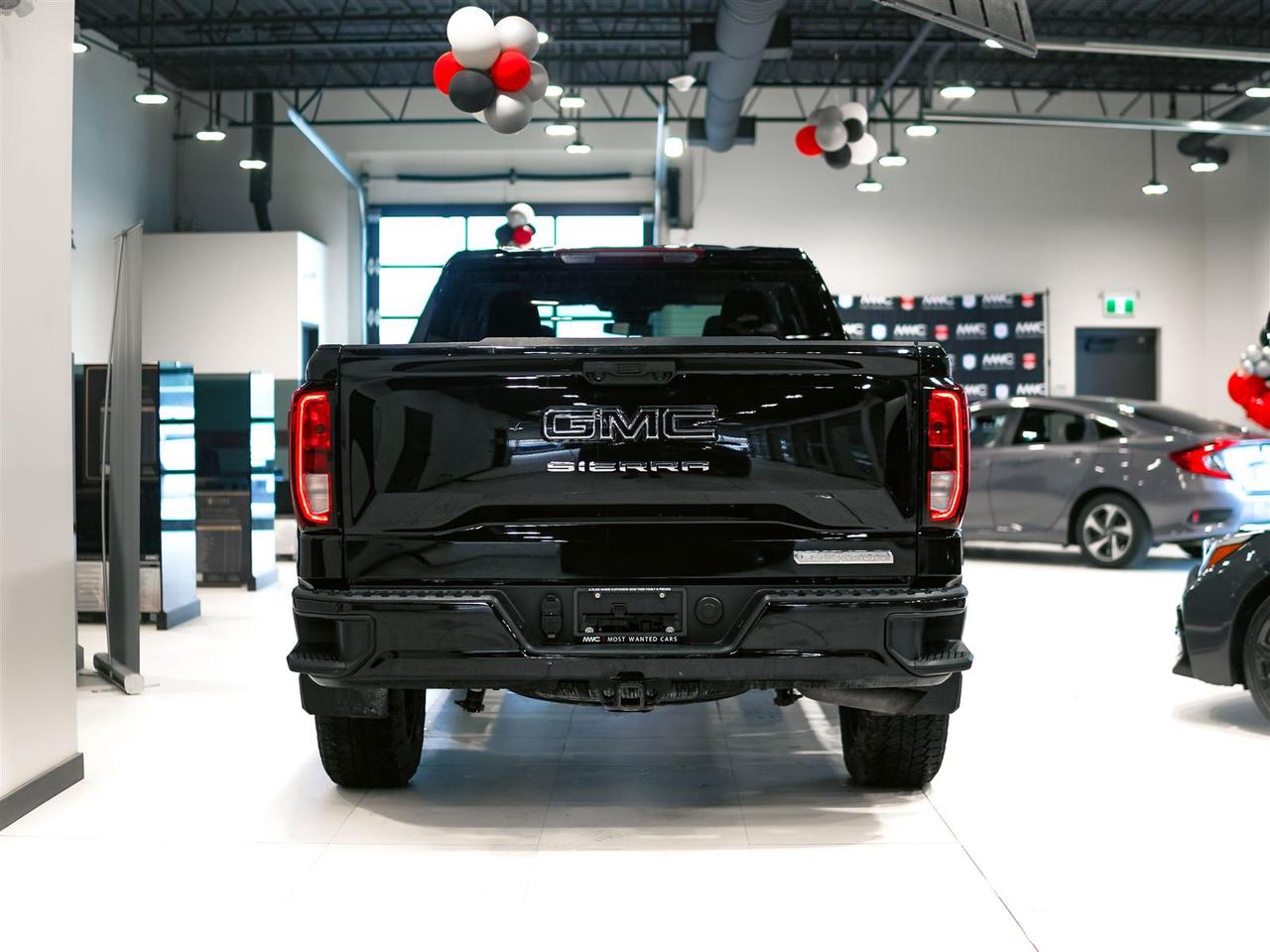 2024 GMC Sierra 1500 ELEVATION CREW CAB | 4X4 | NO ACCIDENTS Photo