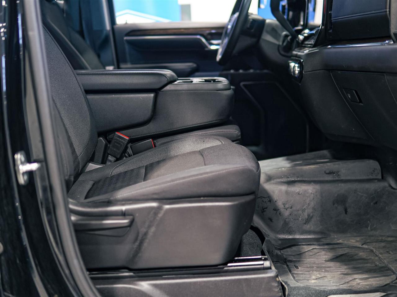 2024 GMC Sierra 1500 ELEVATION CREW CAB | 4X4 | NO ACCIDENTS Photo