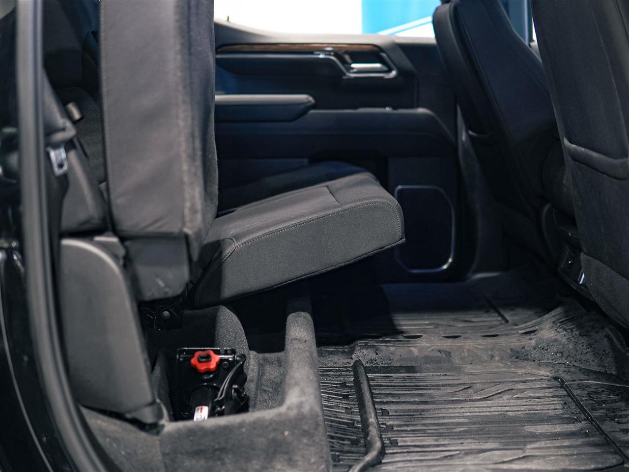 2024 GMC Sierra 1500 ELEVATION CREW CAB | 4X4 | NO ACCIDENTS Photo
