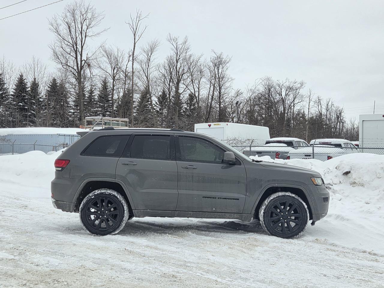 2019 Jeep Grand Cherokee Altitude Photo