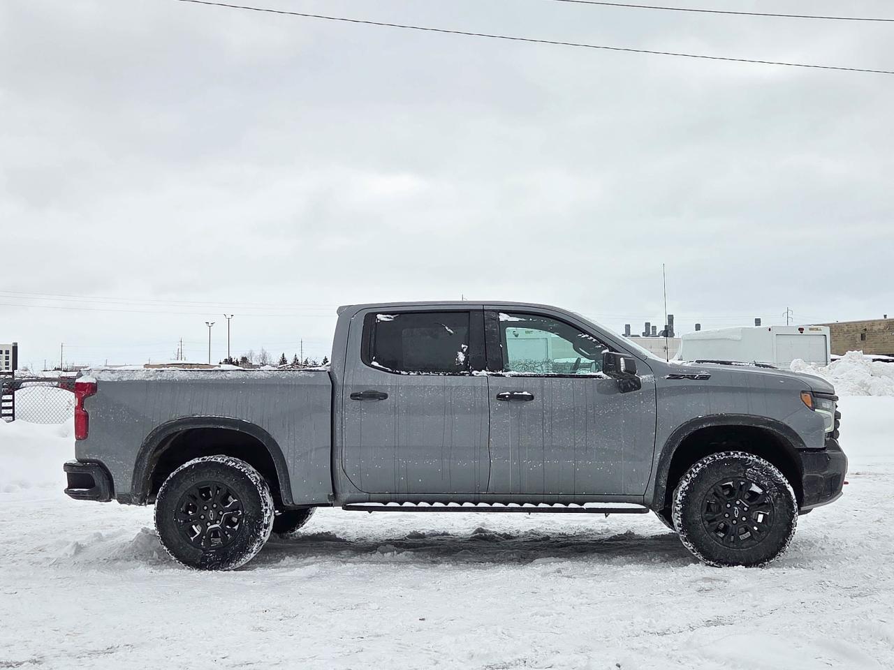 2024 Chevrolet Silverado 1500 ZR2 Photo