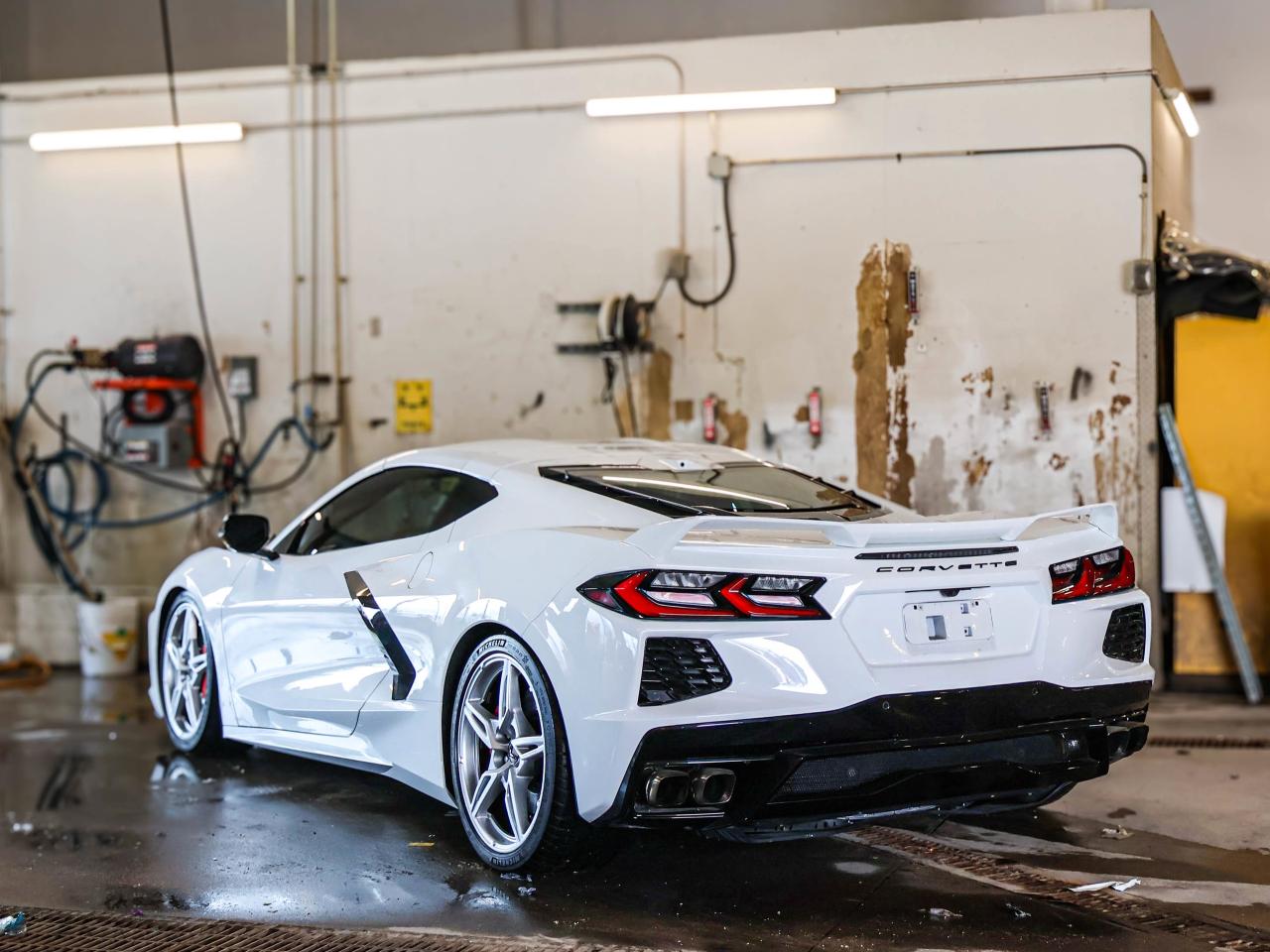 2020 Chevrolet Corvette 2LT Photo