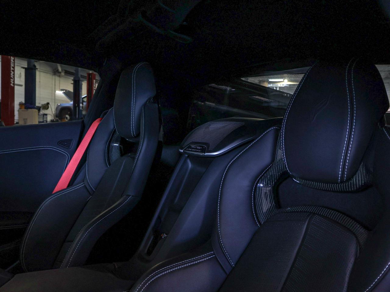 2020 Chevrolet Corvette 2LT Photo