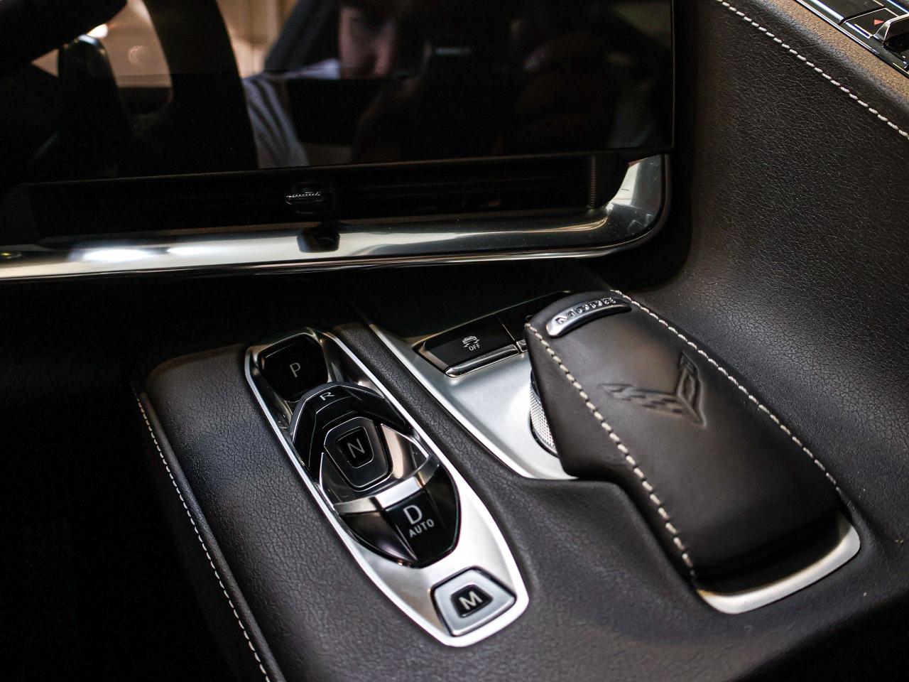 2020 Chevrolet Corvette 2LT Photo