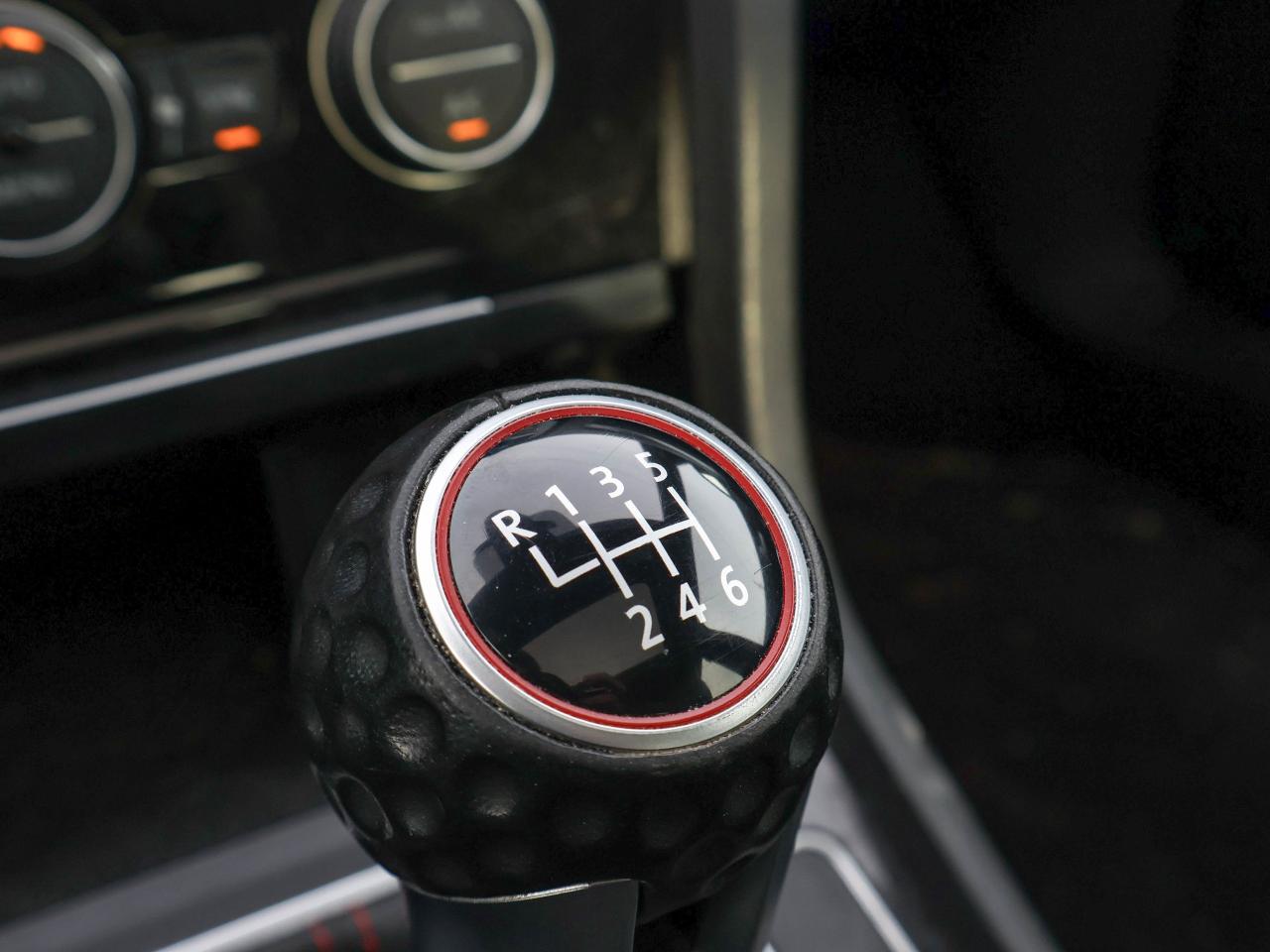 2021 Volkswagen Golf GTI Autobahn Photo