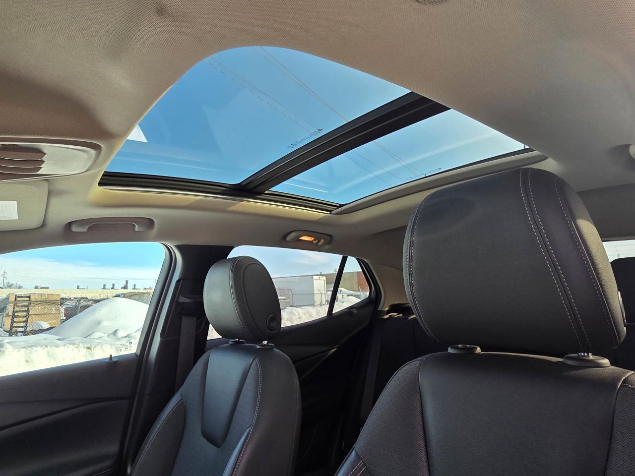 2022 Buick Encore GX SELECT Photo