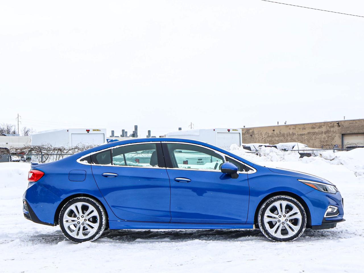 2018 Chevrolet Cruze Premier Photo