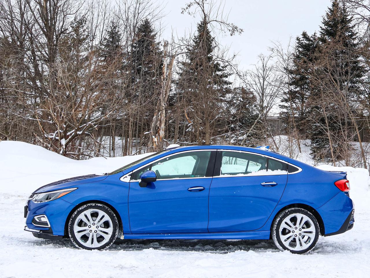 2018 Chevrolet Cruze Premier Photo