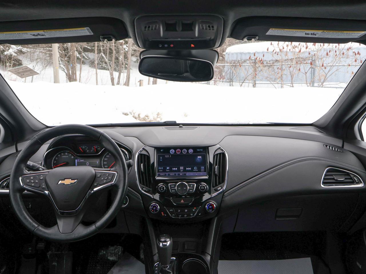 2018 Chevrolet Cruze Premier Photo