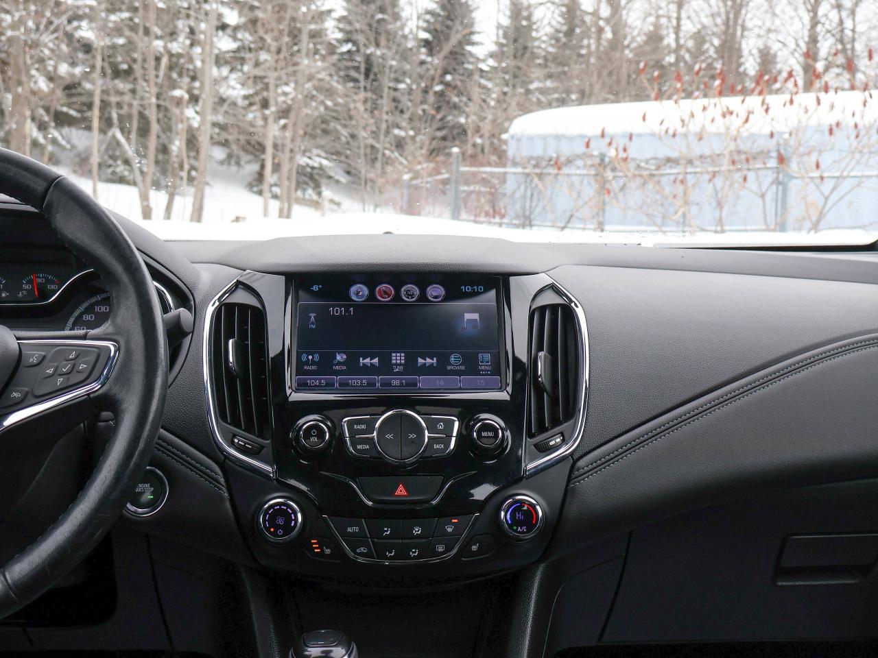 2018 Chevrolet Cruze Premier Photo