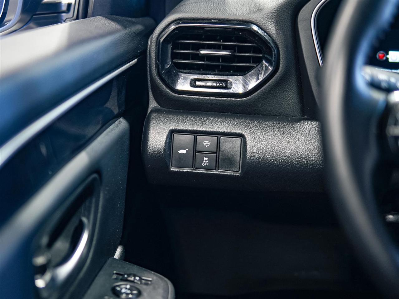 2025 Honda Pilot SPORT AWD | NO ACCIDENTS | 8 PASS Photo