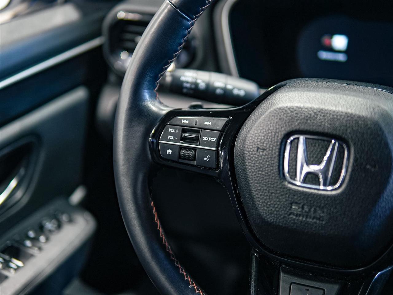 2025 Honda Pilot SPORT AWD | NO ACCIDENTS | 8 PASS Photo