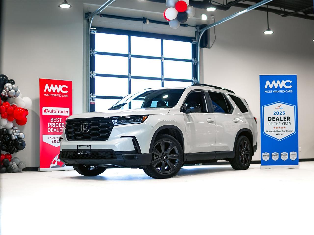 2025 Honda Pilot SPORT AWD | NO ACCIDENTS | 8 PASS Photo