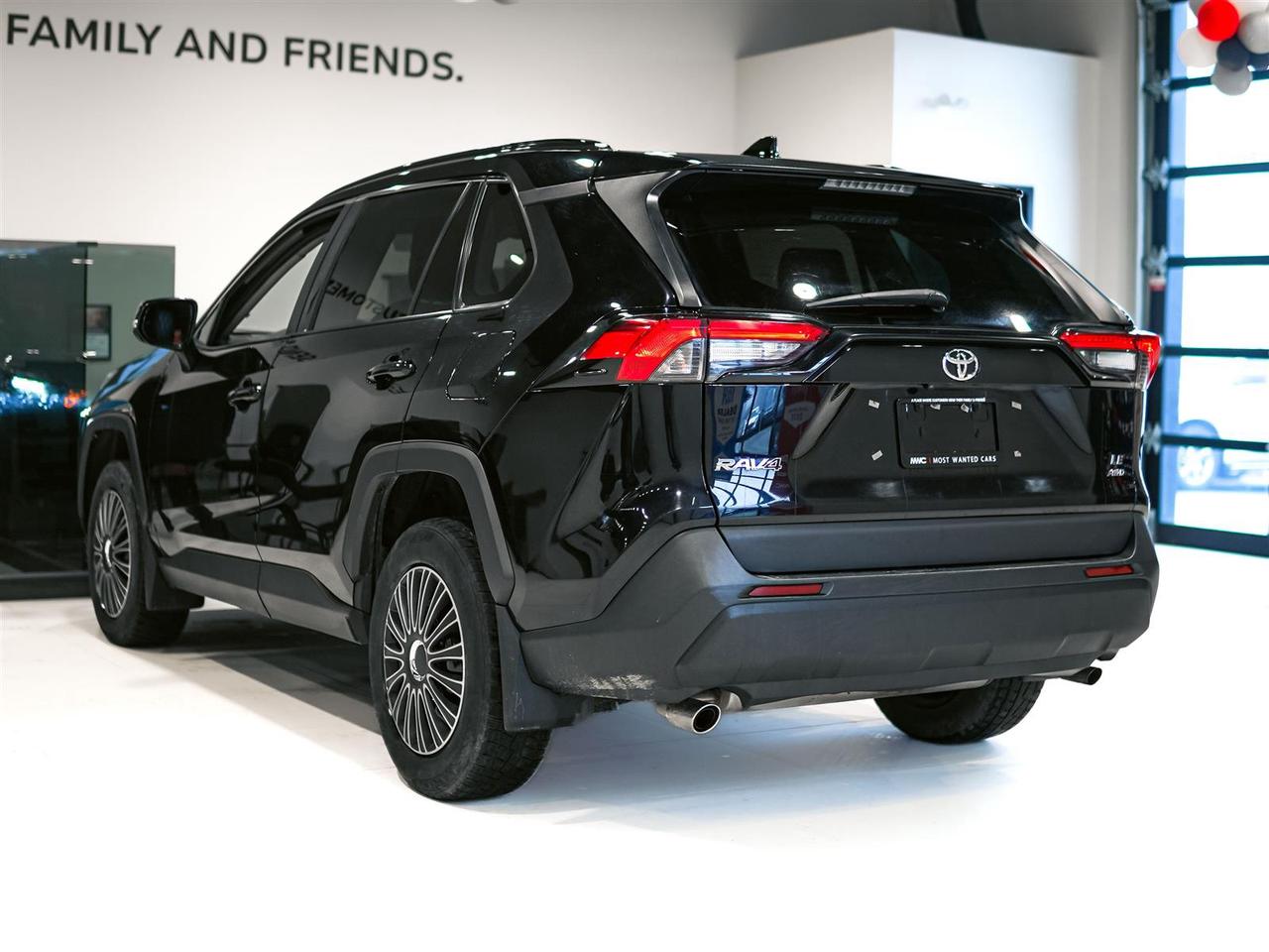 2021 Toyota RAV4 ** SALE PENDING BY AMIT ** Photo