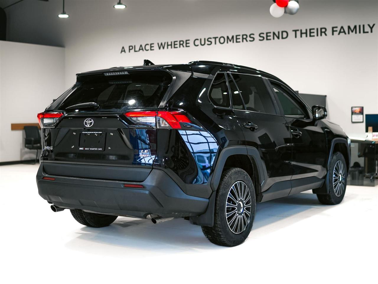 2021 Toyota RAV4 ** SALE PENDING BY AMIT ** Photo