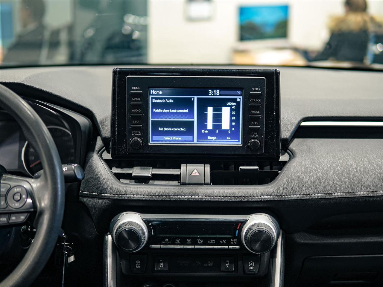 2021 Toyota RAV4 ** SALE PENDING BY AMIT ** Photo