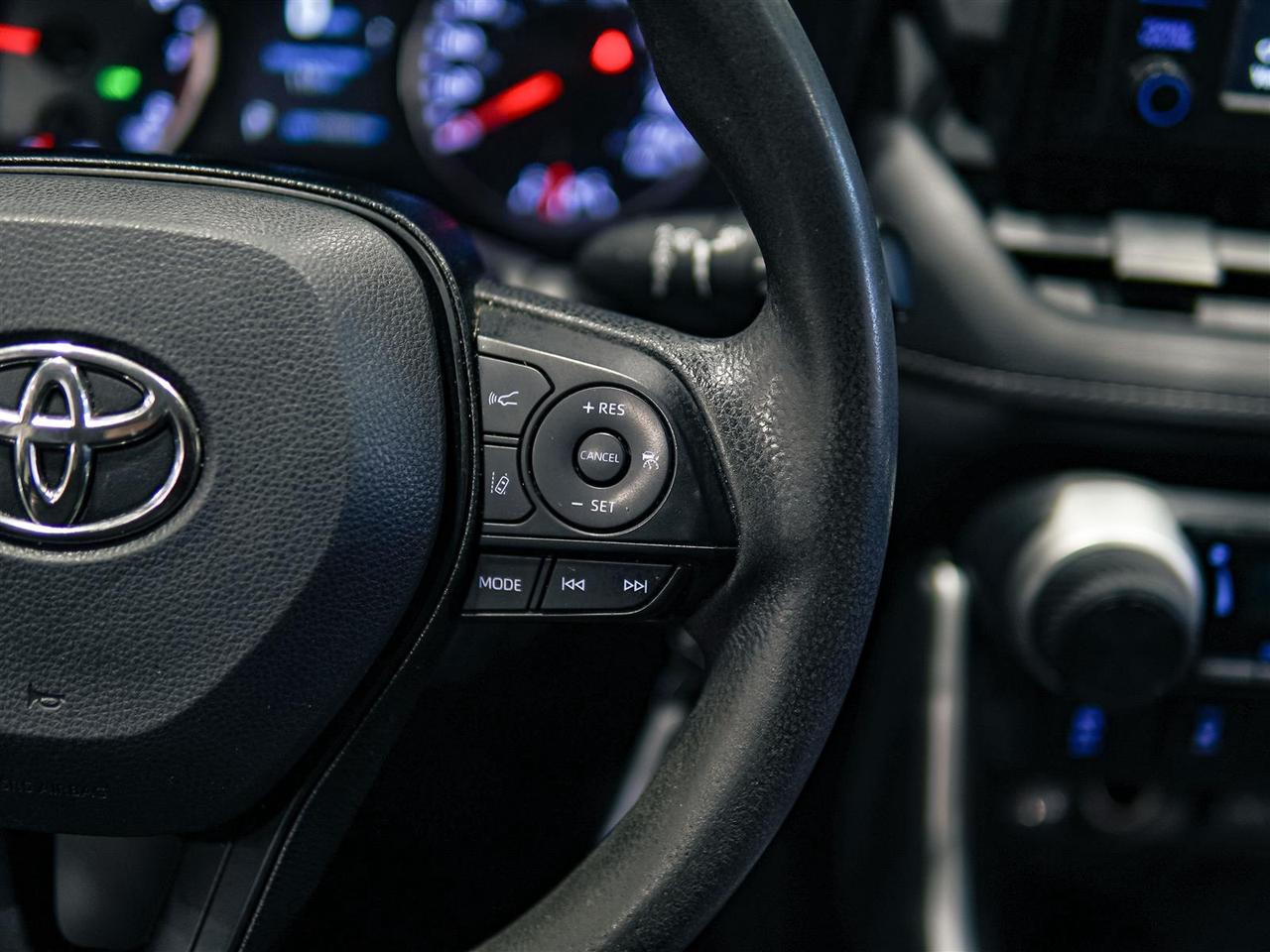 2021 Toyota RAV4 ** SALE PENDING BY AMIT ** Photo