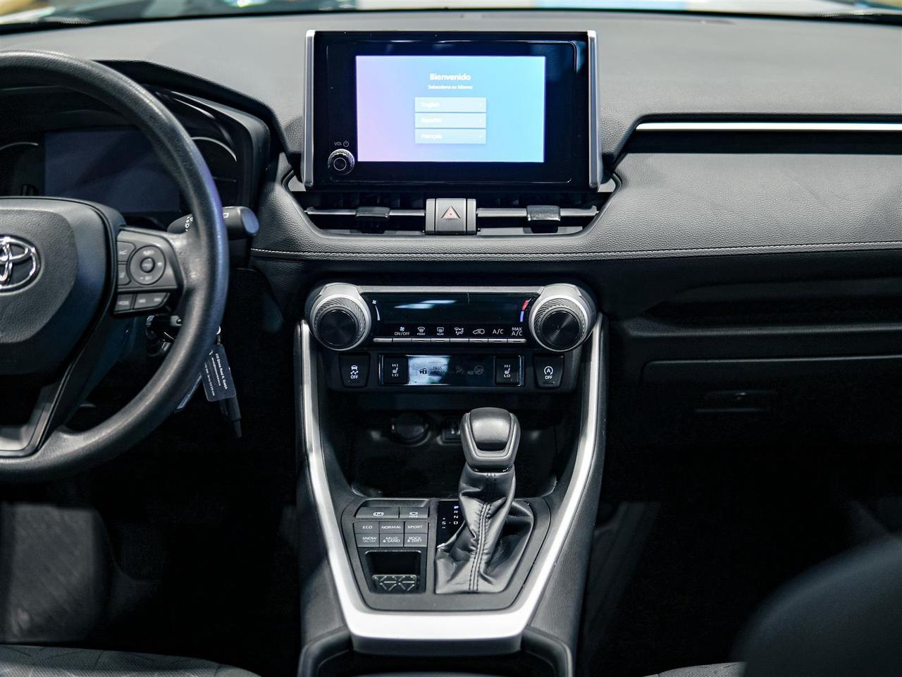 2023 Toyota RAV4 NO ACCIDENTS | BLIND | APP CONNECT Photo