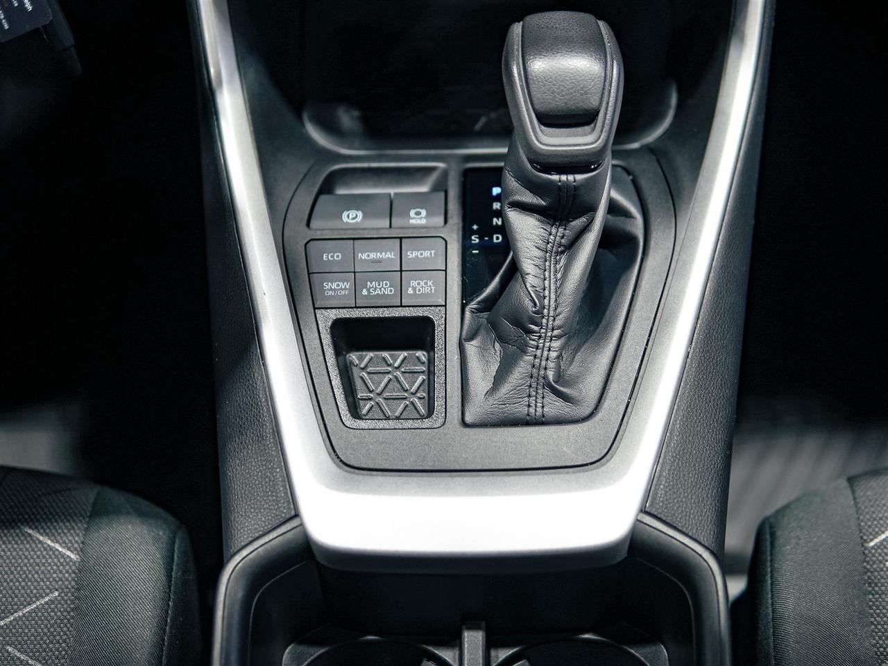 2023 Toyota RAV4 NO ACCIDENTS | BLIND | APP CONNECT Photo
