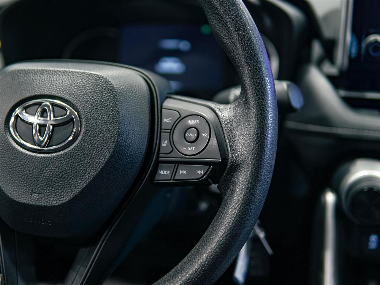 2023 Toyota RAV4 NO ACCIDENTS | BLIND | APP CONNECT Photo