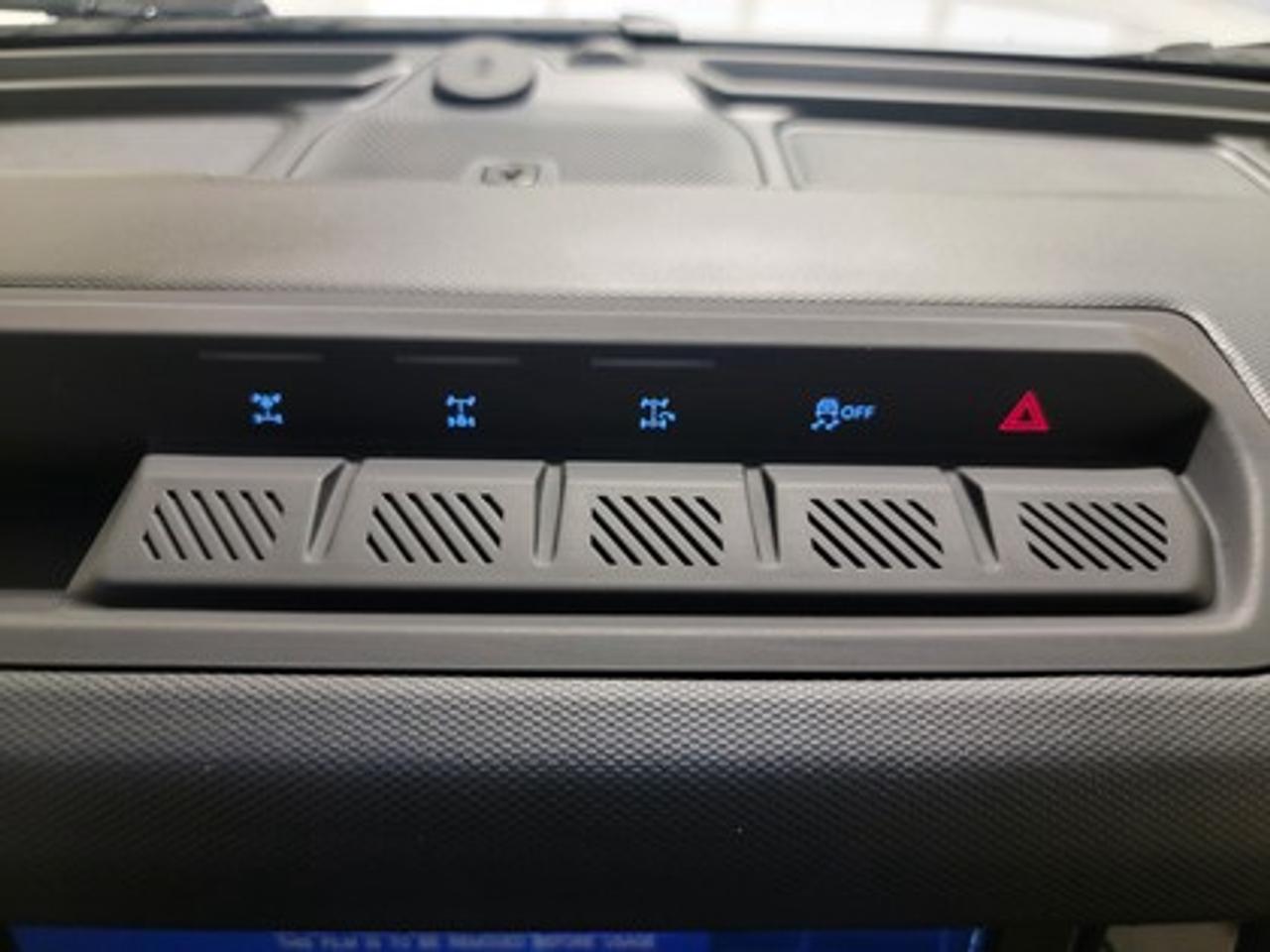 13670252