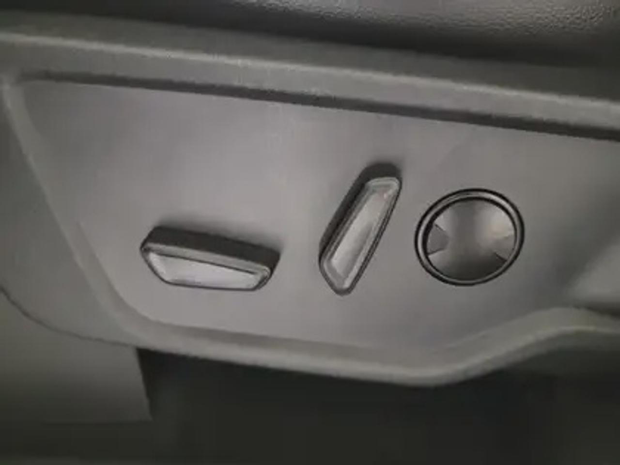 13670252