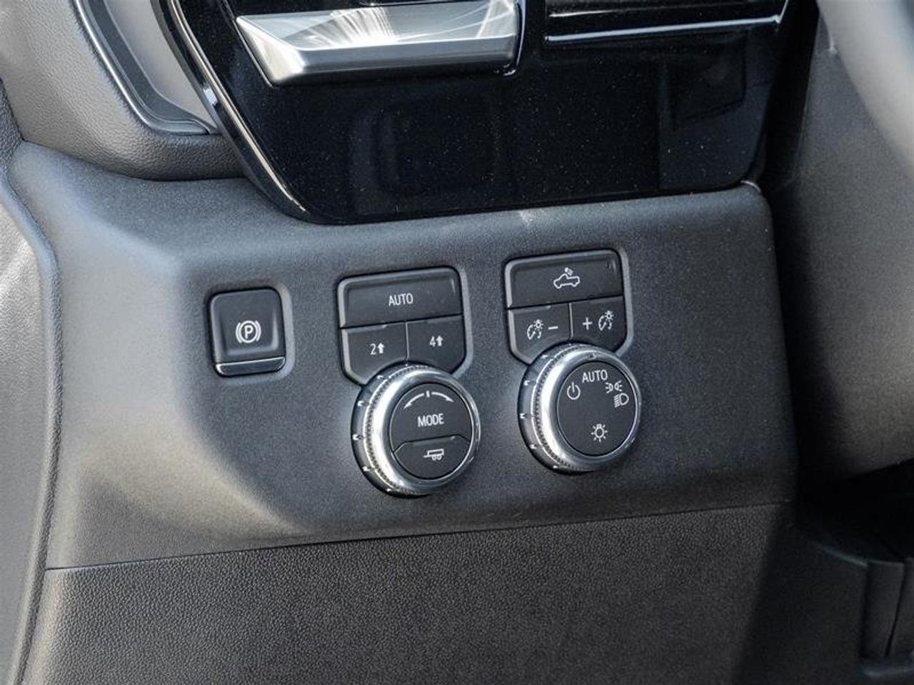 2026 GMC Sierra 1500 SLE Photo