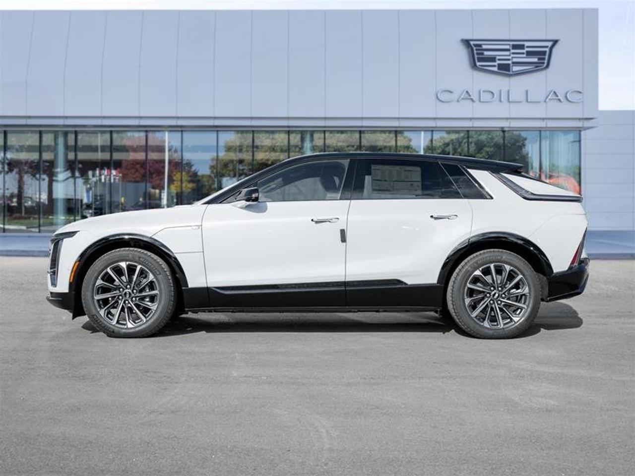 2026 Cadillac LYRIQ Sport Photo