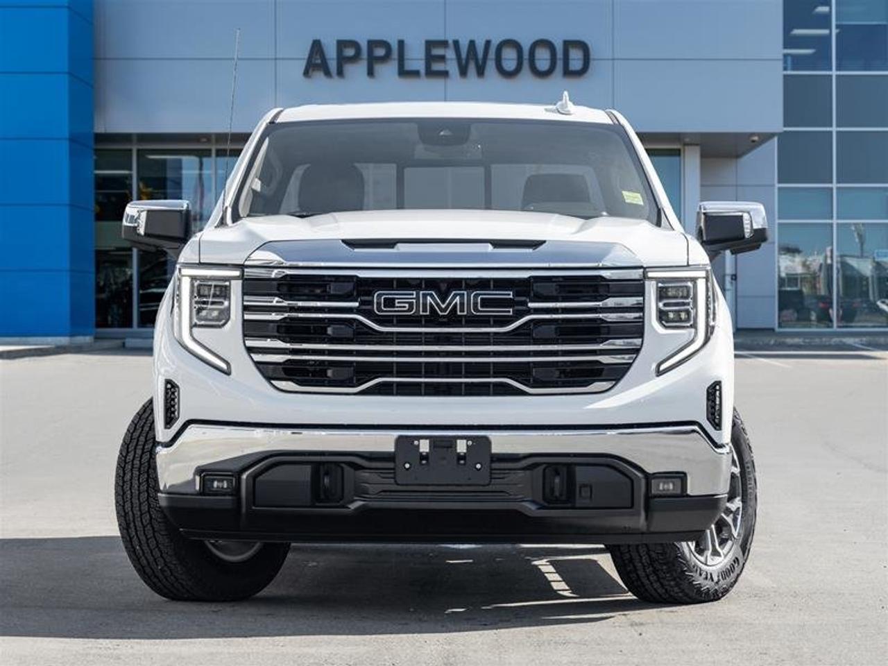 2026 GMC Sierra 1500 SLT Photo