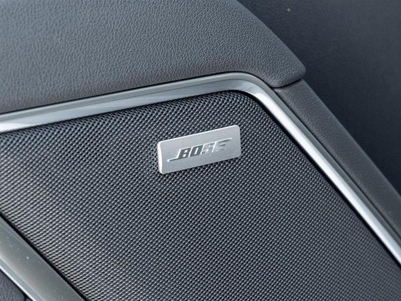 2026 GMC Sierra 1500 SLT Photo