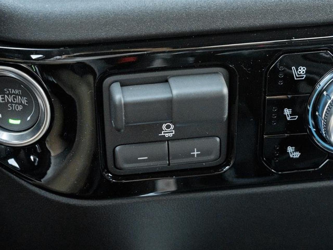 2026 GMC Sierra 1500 SLT Photo