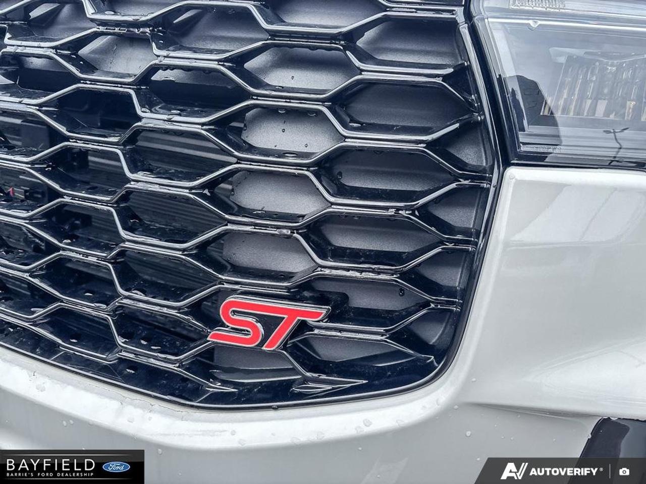 2026 Ford Explorer ST Photo