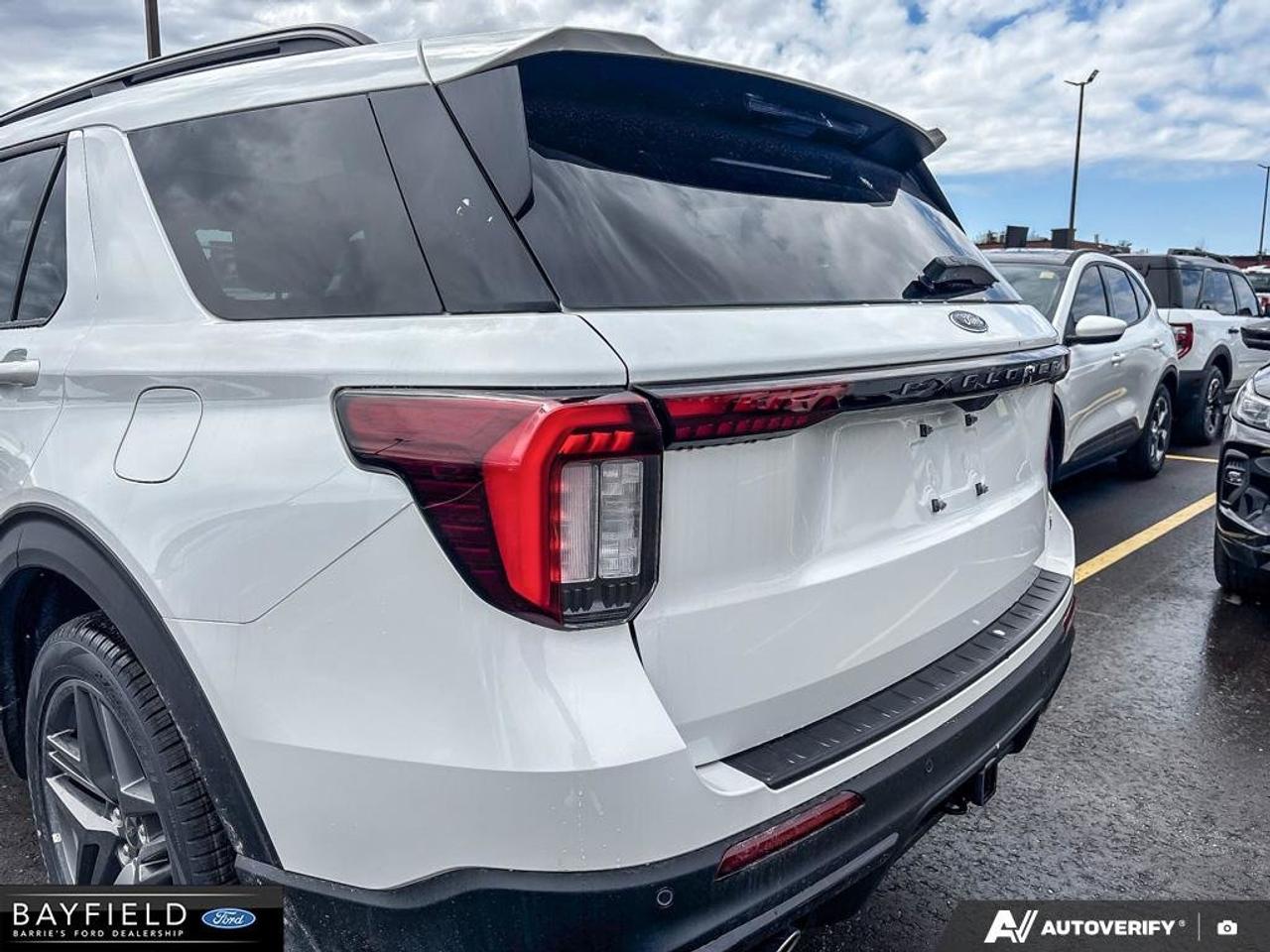 2026 Ford Explorer ST Photo