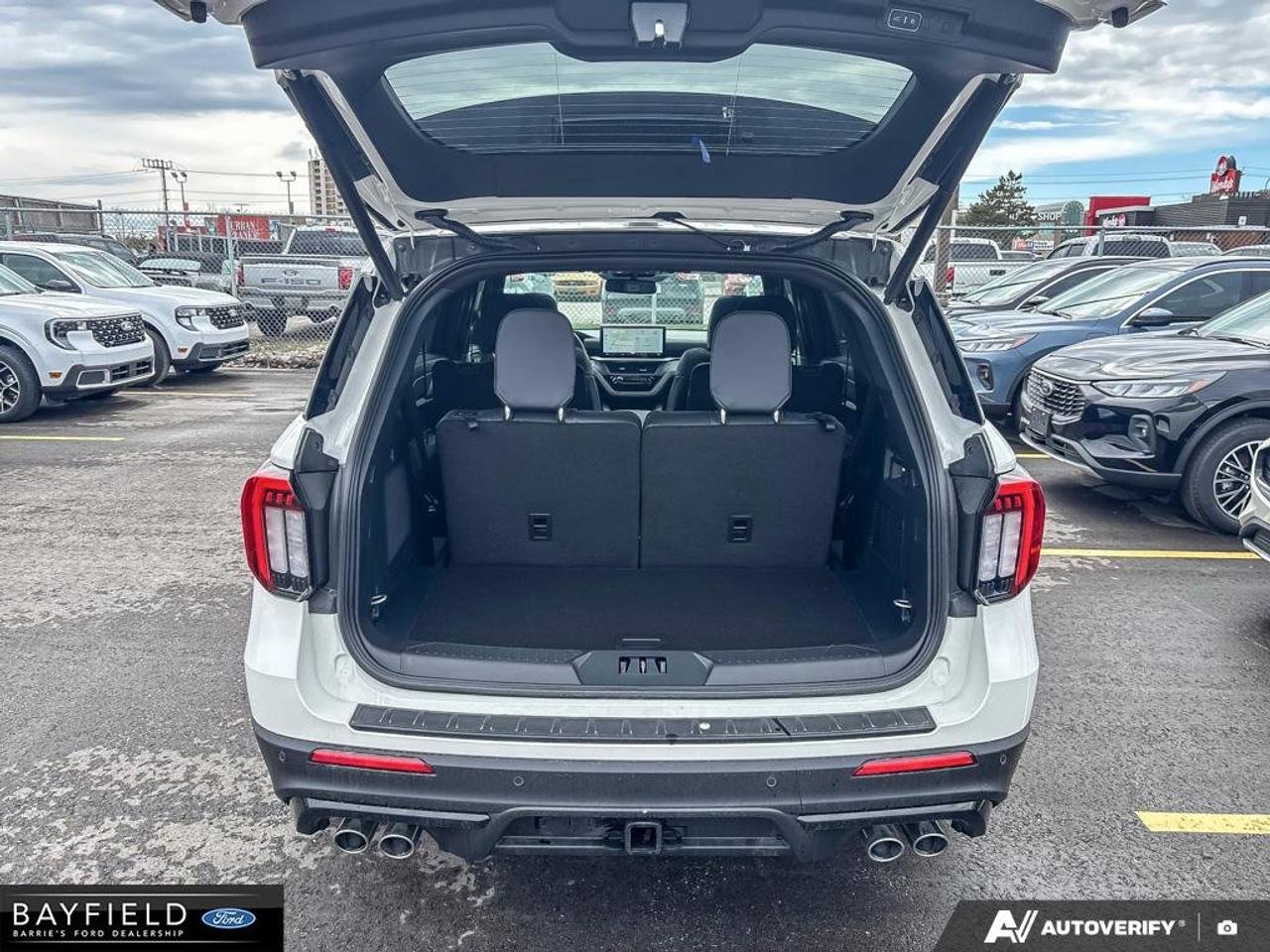2026 Ford Explorer ST Photo