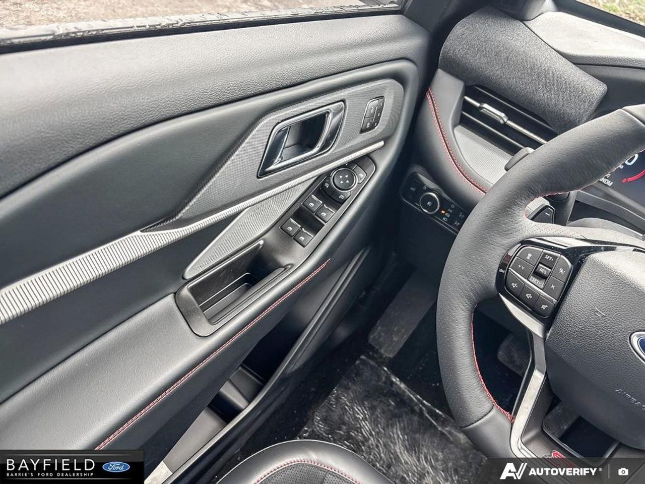 2026 Ford Explorer ST Photo