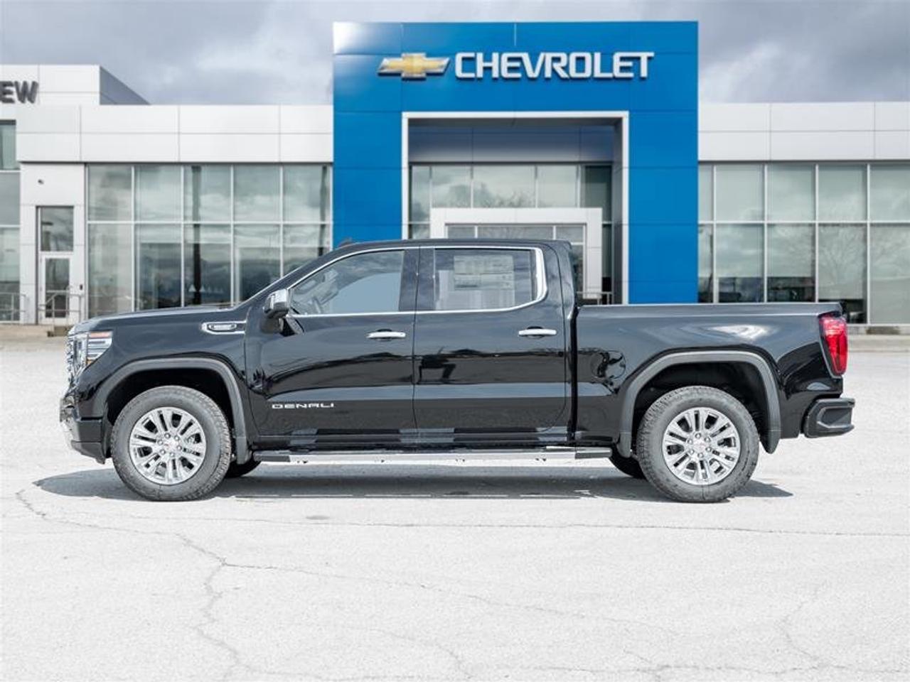 2026 GMC Sierra 1500 Crew Cab Short Box 4-Wheel Drive Denali Photo