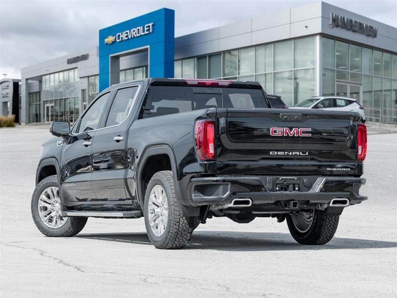 2026 GMC Sierra 1500 Crew Cab Short Box 4-Wheel Drive Denali Photo