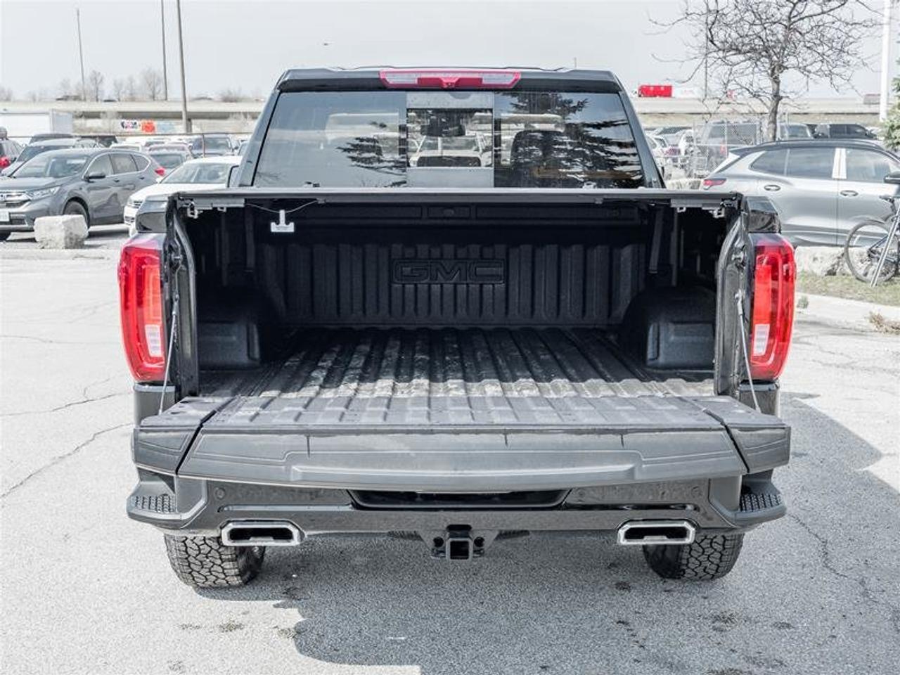 2026 GMC Sierra 1500 Crew Cab Short Box 4-Wheel Drive Denali Photo
