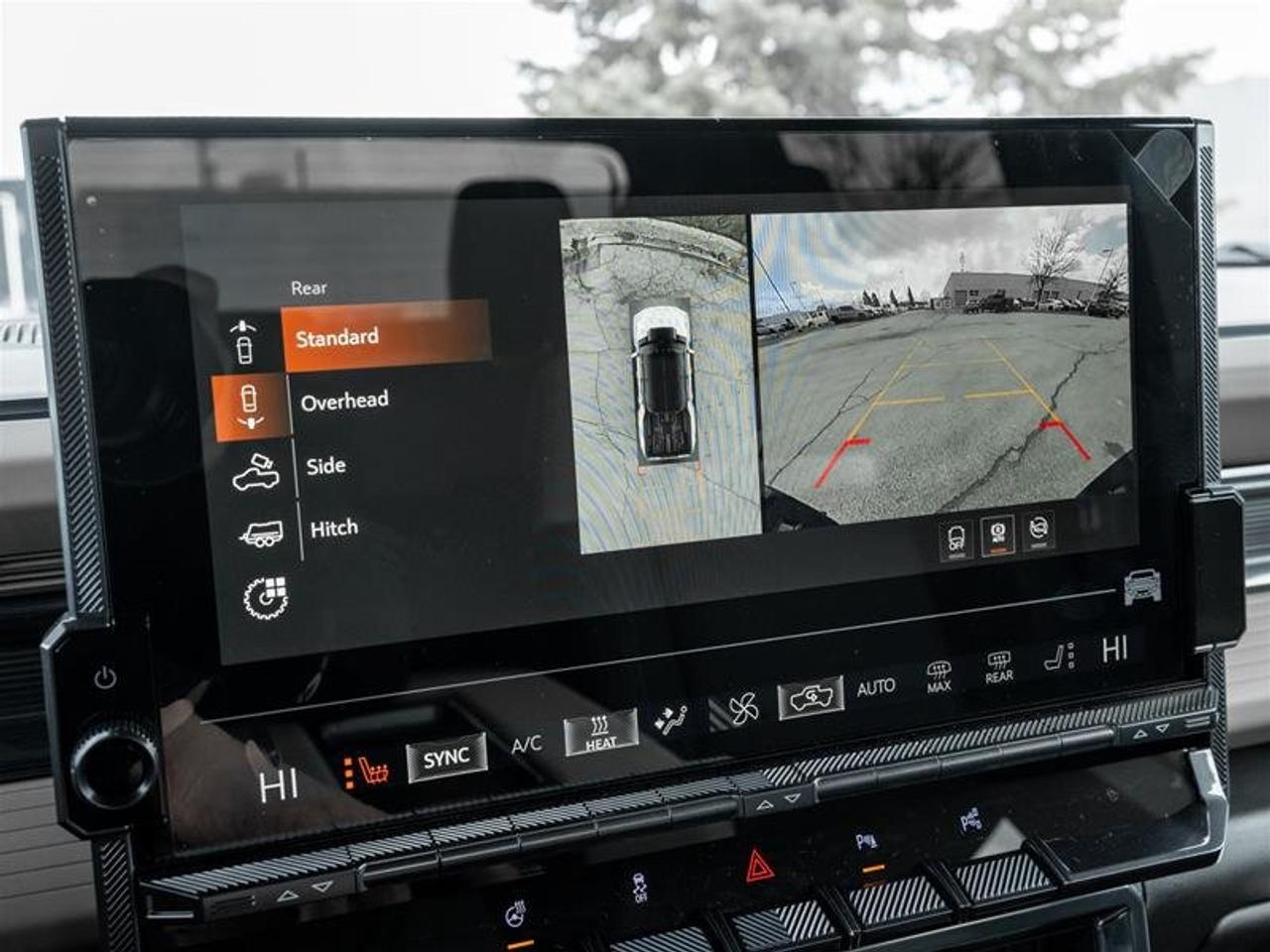 2026 GMC HUMMER EV Pickup 2X Photo3
